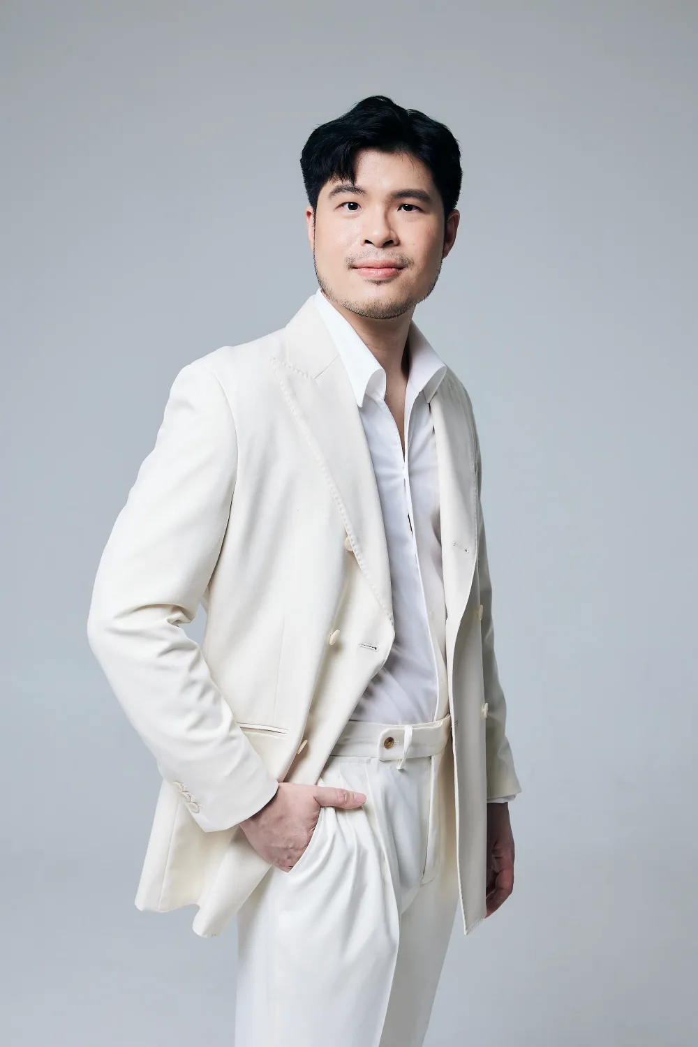 นพ. พีระ หรุ่นศิริ — ศัลยแพทย์ระบบทางเดินปัสสาวะ MENdical Clinic